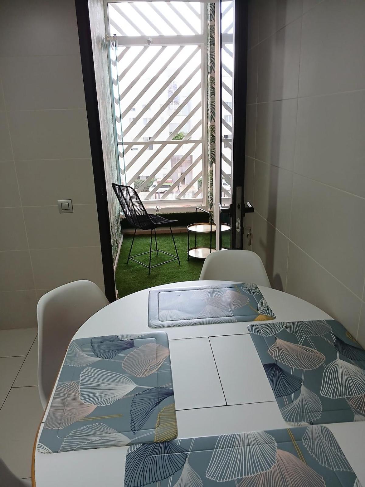 Smart Luxurious Chic In Cfc Anfa Park *
